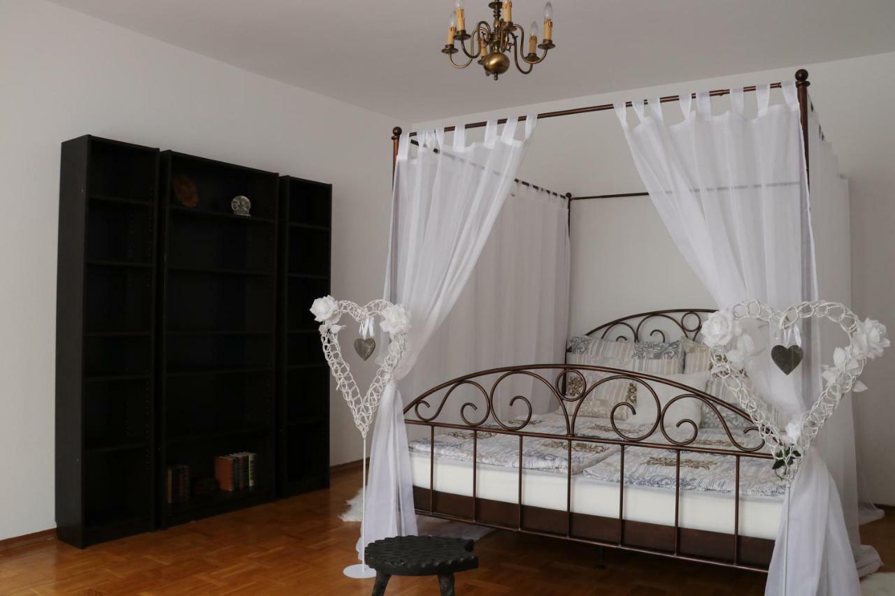 The Lakehouse Villa Neusiedl Am See Wienerstrasse 8 Εξωτερικό φωτογραφία