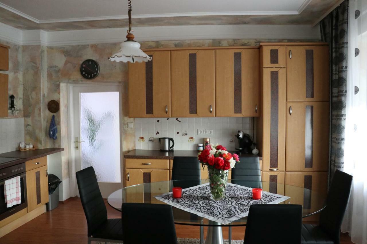 The Lakehouse Villa Neusiedl Am See Wienerstrasse 8 Εξωτερικό φωτογραφία