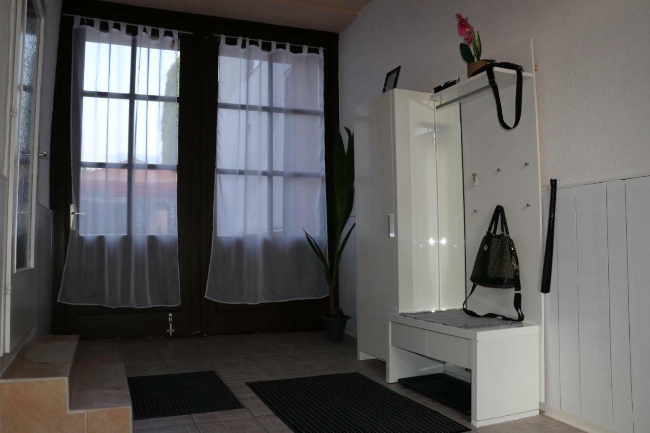 The Lakehouse Villa Neusiedl Am See Wienerstrasse 8 Εξωτερικό φωτογραφία